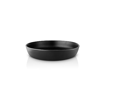 Eva Solo | Nordic kitchen Shallow 11 inch Salad Bowl Ø28 cm | Salad bowl in the rustic Nordic kitchen tableware range for elegant and stylish serving | Black