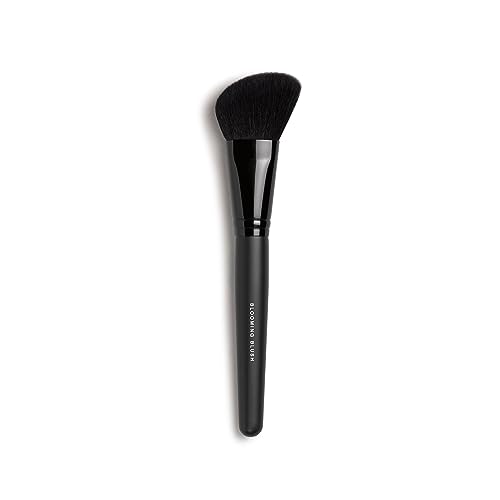 bareMinerals Blooming Makeup Blush Brush with Synthetic Fibers, Angled for Blushes + Bronzers, Blend Loose + Pressed Powders, Vegan Makeup Brush