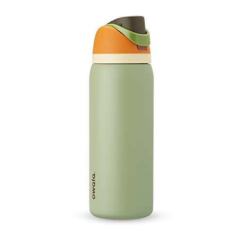 Owala FreeSip Insulated Stainless Steel Water Bottle with Straw, BPA-Free Sports Water Bottle, Great for Travel, 32 Oz, Camo Cool