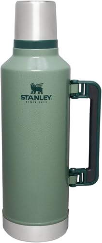 Stanley Legendary Classic Bottle 2.5 QT Hammertone Green
