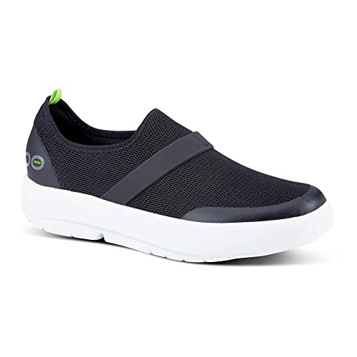OOFOS OOmg Low Shoe, White & Black - Women’s Size 7 - Lightweight Recovery Footwear - Reduces Stress on Feet, Joints & Back - Machine Washable