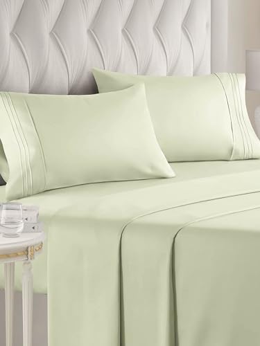 Queen Size 4 Piece Sheet Set - Comfy Breathable & Cooling Sheets - Hotel Luxury Bed Sheets for Women & Men - Deep Pockets, Easy-Fit, Soft & Wrinkle Free Sheets - Light Sage Green Oeko-Tex Bed Sheets