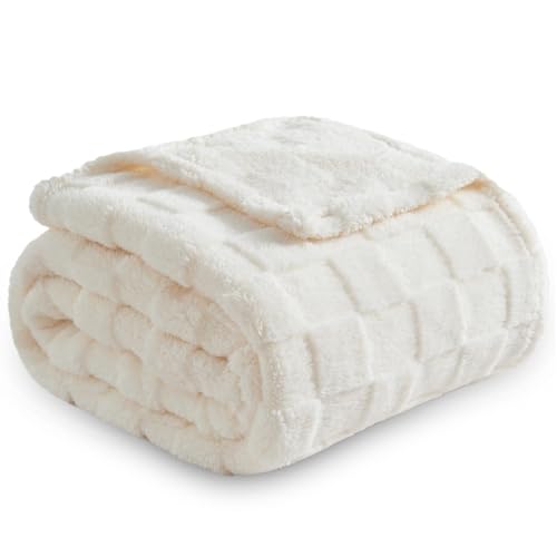 NEWCOSPLAY Super Soft Throw Blanket Ivory Premium Silky Flannel Fleece 3D Checkered Lightweight Bed Blanket All Season Use (Ivory Checkered, Throw(50'x70'))