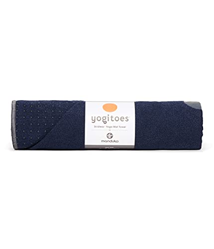 Manduka Yogitoes Yoga Mat Towel - Lightweight, Quick Drying Microfiber, Non Slip Skidless Technology, Use in Hot Yoga, Vinyasa and Power, 71' x 24', Midnight