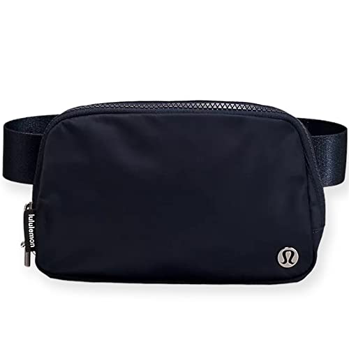 Lululemon Everywhere Belt Bag 1L (True Navy)