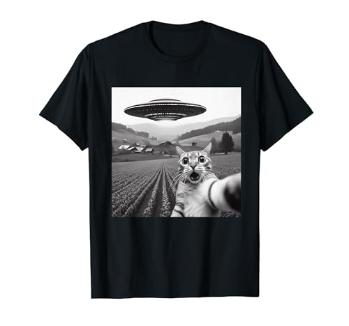 Cat Selfie With Alien UFO Funny Cat Gifts For Men Women Kid T-Shirt