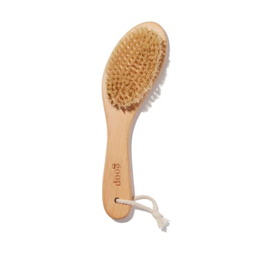 goop Beauty Dry Brush | Exfoliating & Detoxifying for Dry Skin | Wooden Brush with Natural Biodegradable Sisal Fibers | Sweeps Away Dead Skin Cells for Luminous, Smooth Skin | FSC-Certified