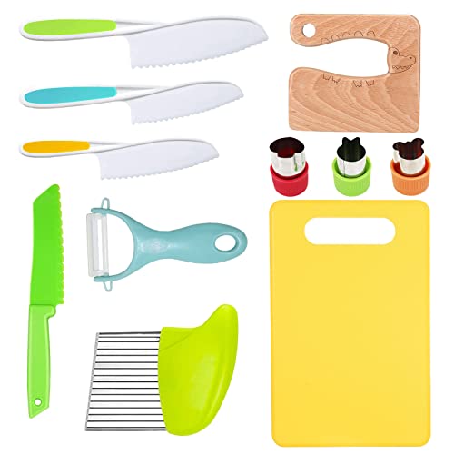 RISICULIS 11 Pieces Wooden Kids Kitchen Knife Set Include Wood Kids Safe Serrated Edges Plastic Toddler Knife, Crinkle, Sandwich Cutter, Y Peeler, Cutting Board (Crocodile)