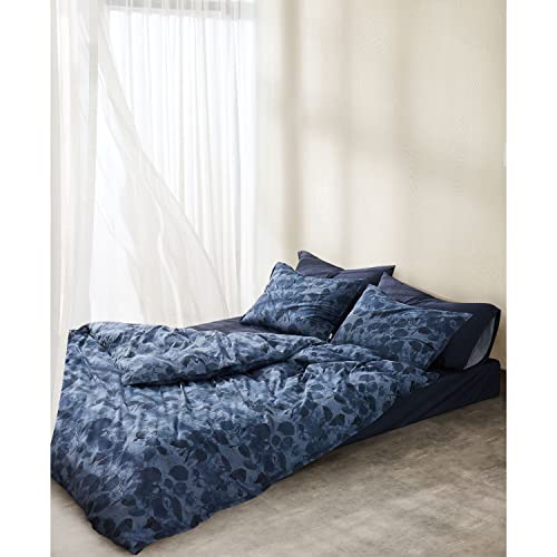 Calvin Klein Home Floral Printed King Duvet Sets of 3 Pieces -1 Duvet Cover and 2 Sham Covers, 100% Cotton 300 Tc (Navy Blue)