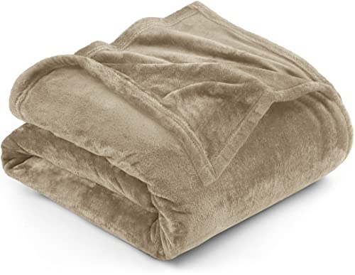 Utopia Bedding Fleece Blanket Twin Size Camel 300GSM Luxury Fuzzy Soft Anti-Static Microfiber Bed Blanket (90x66 Inches)