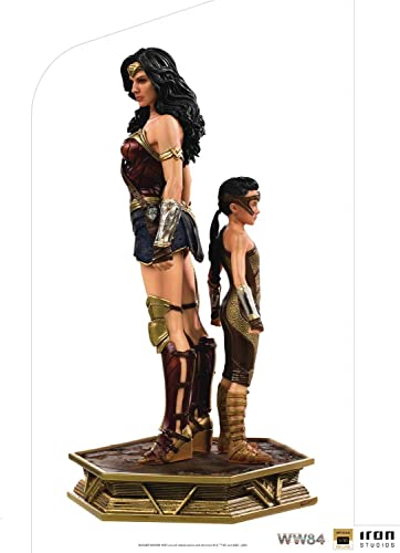 Electronic Arts Iron Studios - Wonder Woman 84 - Wonder Woman & Young Diana Deluxe Art Scale 1/10