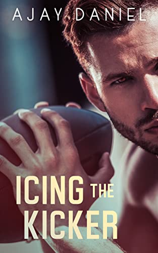 Icing the Kicker: An MM Sports Romance (Playing the Field Book 1)