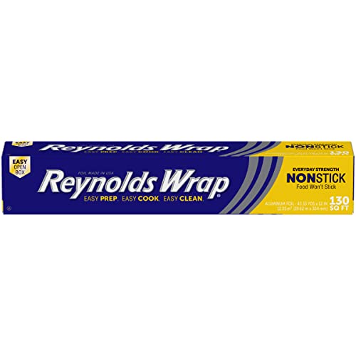 Reynolds Wrap Non-Stick Aluminum Foil Everyday Strength - 130 Square Feet