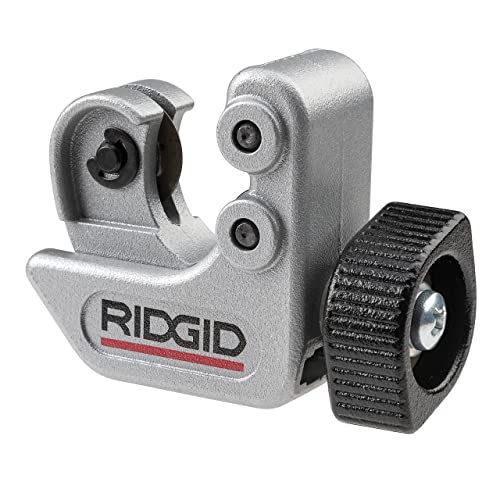 RIDGID 40617 Model 101 Close Quarters Tubing Cutter with 1/4'-1-1/8' Cutting Capacity, Silver, Small