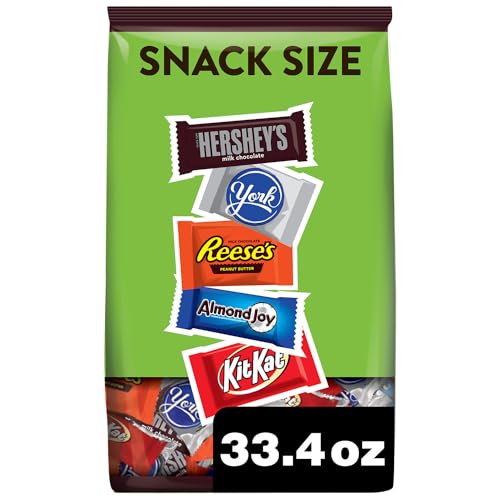 Hershey Assorted Chocolate Flavored Snack Size, Candy Party Pack, 33.43 oz