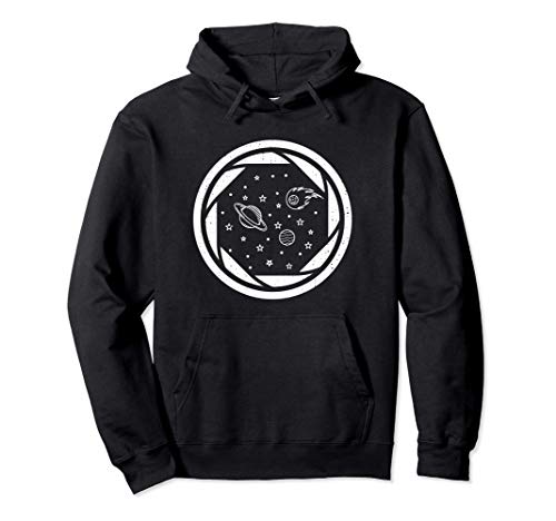 The universe in your lenses photographer astrophotography Pullover Hoodie