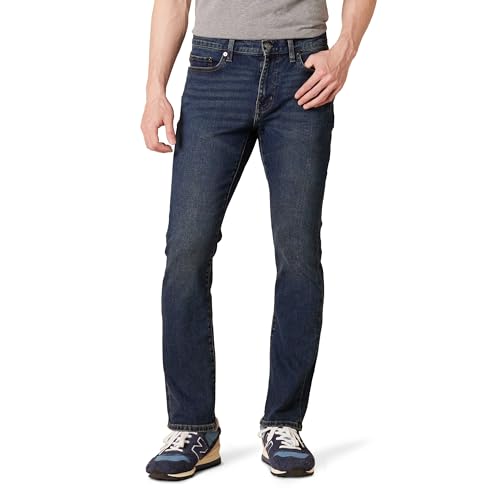 Amazon Essentials Men's Slim-Fit Bootcut Jean, Dark Wash, 38W x 32L