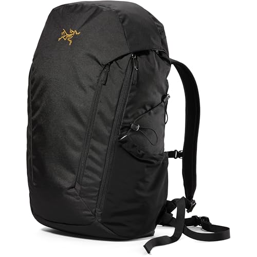 Arc'teryx Mantis 30 Backpack | Highly Versatile 30L Daypack | Black, One Size