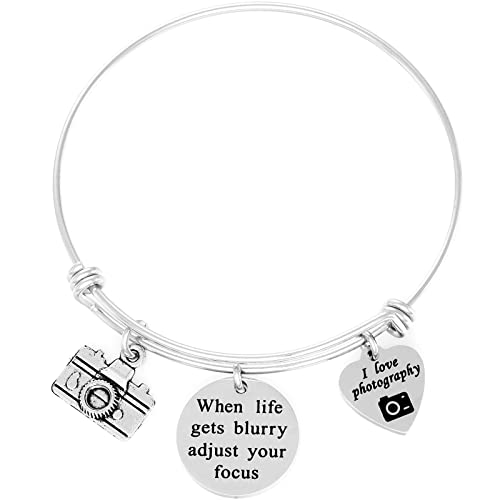 HUTIMY Photography Gift Bracelet Womens Camera Jewelry for Photography Lovers A Photographer Presents with Camera Charm Bangle for Photographers Women Photography Bracelet