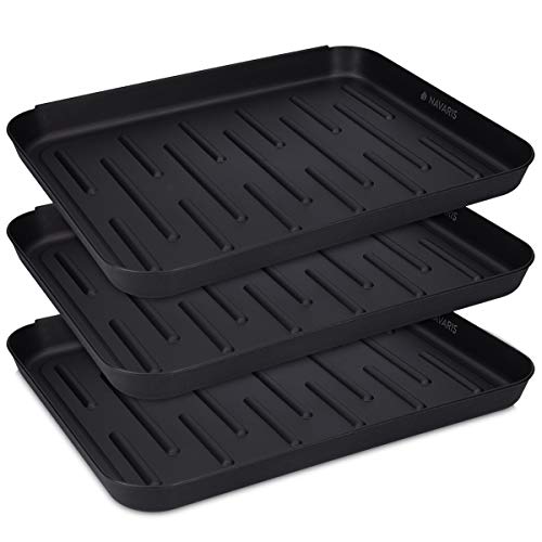 Navaris Set of 3 Shoe Drip Trays - Multi-Purpose Boot Tray for Rain Boots, Winter Boots, Sneakers - Indoor and Outdoor Use in All Seasons - Black, S