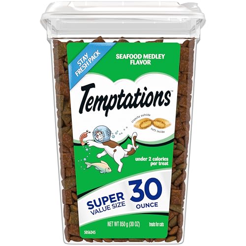 Temptations Classic Crunchy and Soft Cat Treats Seafood Medley Flavor, 1.88 Pound (Pack of 1)