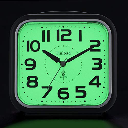 5.5' Night Light Analog Alarm Clock Silent Non Ticking, Gentle Wake, Beep Sounds, Increasing Volume, Battery Operated Snooze and Manual Light, Easy Set (Best for Elder)