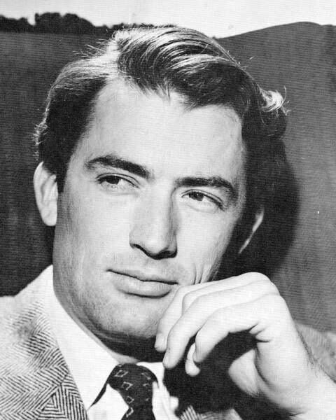 Gregory Peck thoughtful portrait seated in suit 1950's 5x7 inch photo