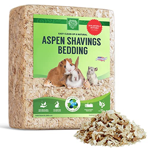 Small Pet Select Premium Natural Aspen Bedding, Animal Bedding for Small Indoor and Outdoor Pets, Made in The USA, Size 41 L Pack