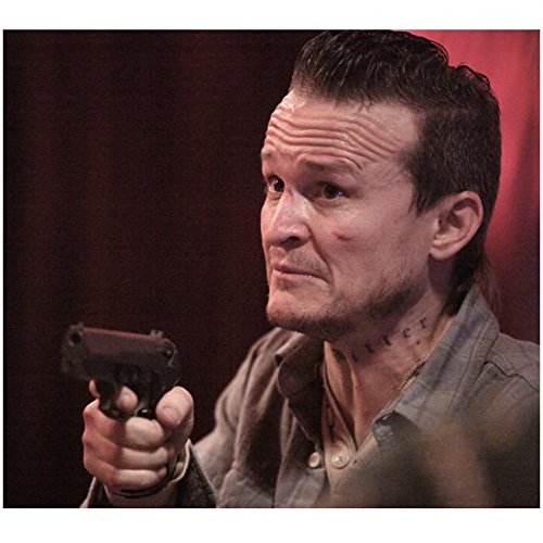 Justified Damon Herriman as Dewey Crowe Aiming Gun 8 x 10 Inch Photo