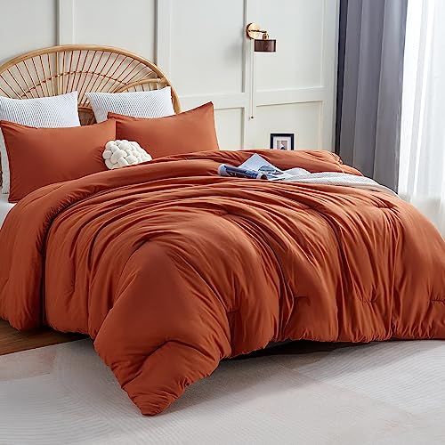 CozyLux Terracotta Comforter Set King Size, 3 Pieces Solid Burnt Orange Breathable Quilted Style Bedding Sets, Rust Luxury Fluffy Soft Microfiber Comforter for All Season(1 Comforter & 2 Pillowcases)