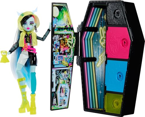 Monster High Skulltimate Secrets Neon Frights Doll & Accessories, Frankie Stein with Dress-Up Locker & 19+ Surprises