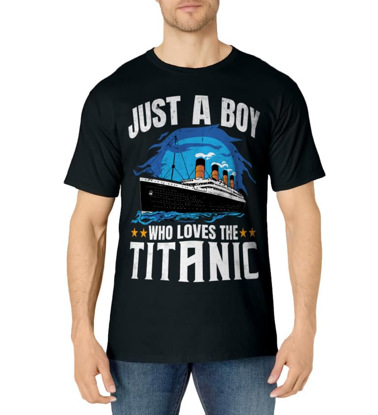 Boys who just love the RMS Titanic T-Shirt