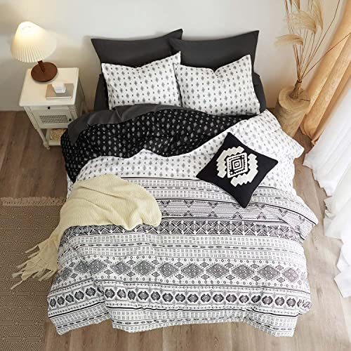 Geniospin King Size Comforter Set, Boho Bed in a Bag 8-Pieces Bedding Set, Reversible Aztec Design with Soft Microfiber, Lightweight, Warm and Breathable (White and Black, 102x90 Inches)