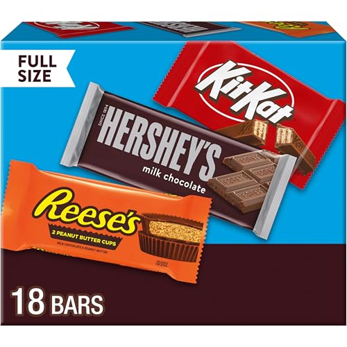 HERSHEY'S, KIT KAT and REESE'S Assorted Milk Chocolate, Halloween Candy Variety Box, 27.3 oz (18 Count)