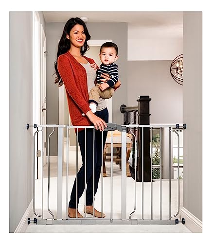 Regalo Easy Step 49-Inch Extra Wide Baby Gate, Includes 4-Inch and 12-Inch Extension Kit, 4 Pack of Pressure Mount Kit and 4 Pack of Wall Mount Kit, Platinum - Total Pack of 1