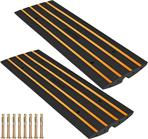 VEVOR Rubber Curb Ramp for Driveway 2 Pack, 15T Heavy Duty Sidewalk Curb Ramp, 2.6' Rise Height Cable Cover Curbside Bridge Ramp for Garage for Low Cars, Wheelchairs