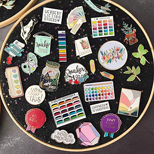 Wall Hanging Brooch Jewelry Storage Display Stand Enamel Pin Display Holder Earrings Necklace Glitter Pin Display Board with stars, Pin Collection Display, Canvas/leather Embroidery Hoop (Black)