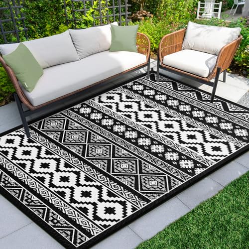 ROMROL Outdoor Rug, 5x8ft Plastic Straw Reversible Mats, Area Rug Decor, Waterproof, Portable, Camping Mat and for Indoor, Outdoors, RV, Patio, Picnic, Beach, Camping, Black White