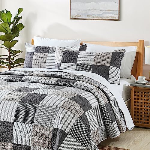 HIARUO Quilt Set Queen Size, 3 Pieces Bedspread Coverlet Plaid Patchwork Quilt Farmhouse Queen Size Comforter Set Lightweight Bedding with 2 Pillow Covers Shams for All Season Gray Brown White
