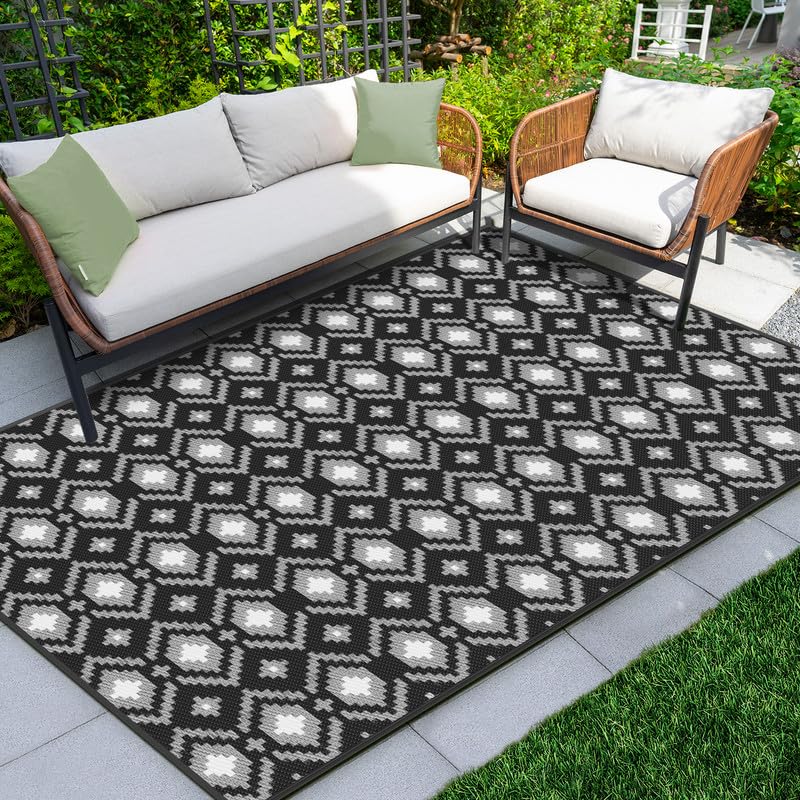 ROMROL Outdoor Rug, 5x8ft Outdoor Plastic Straw Rug, Reversible Mats, Area Rug Decor, Waterproof, Portable, Camping Mat and Rug for Indoor, Outdoors, RV, Patio, Outside, Camping, Black and White